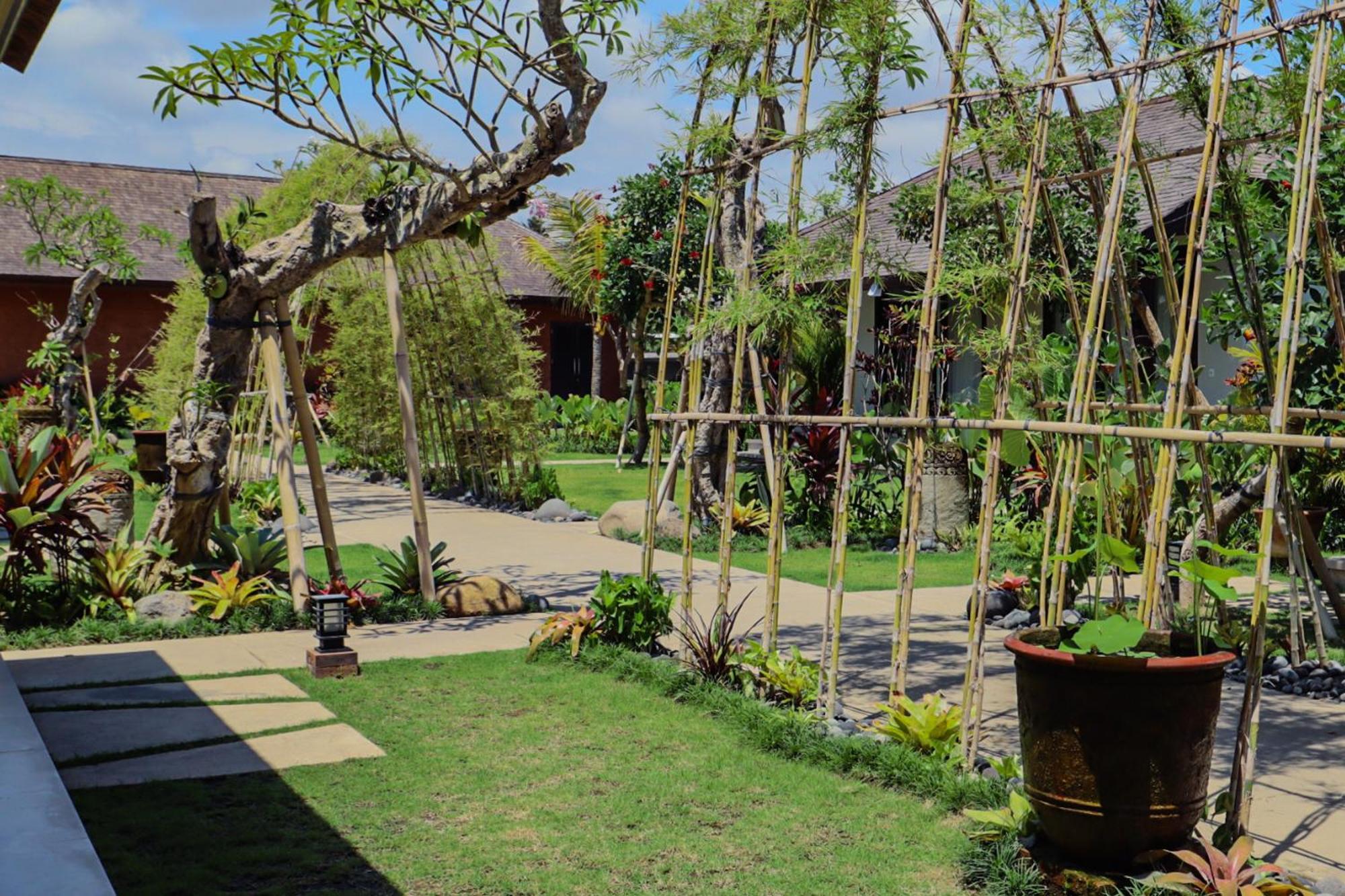 K Ko Surf Village At Keramas Lebih Eksteriør bilde